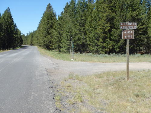GDMBR: We have reached the turn-off for Fish Creek Road.